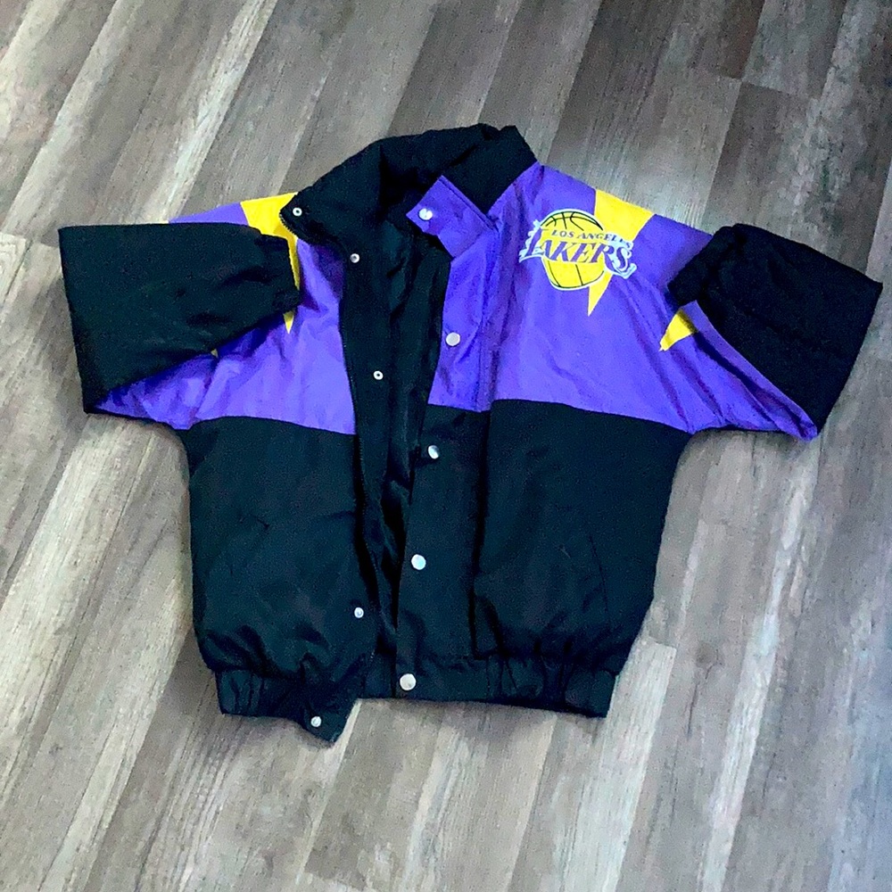 LA Lakers Jacket! size small but a little on the higher side! great condition!